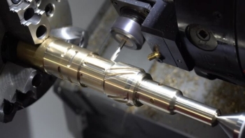 Cung cấp dịch vụ phay, tiện CNC